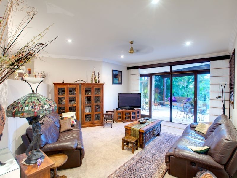 1033 Rosebank Way, Hope Island QLD 4212