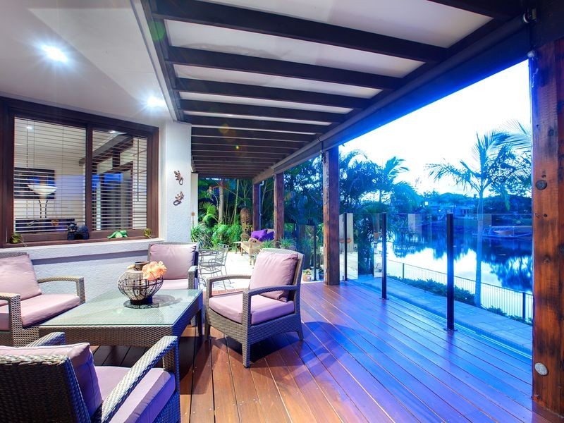 1033 Rosebank Way, Hope Island QLD 4212