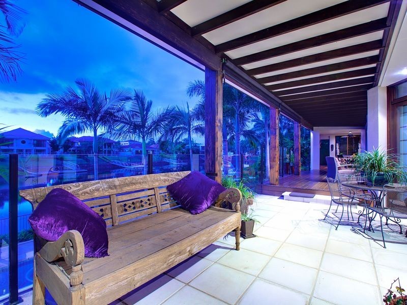 1033 Rosebank Way, Hope Island QLD 4212