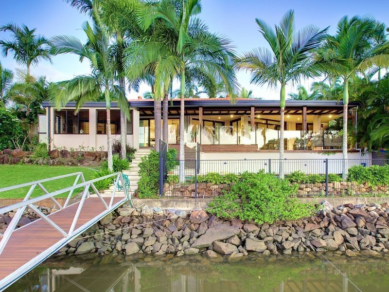 1033 Rosebank Way, Hope Island QLD 4212