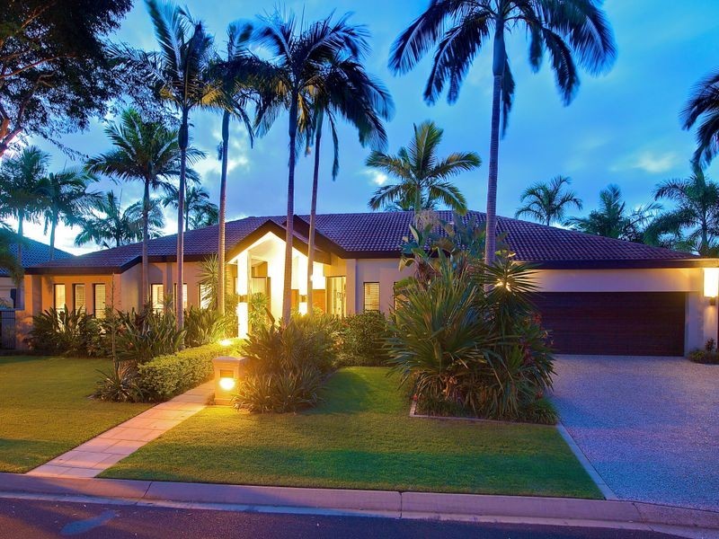 1033 Rosebank Way, Hope Island QLD 4212