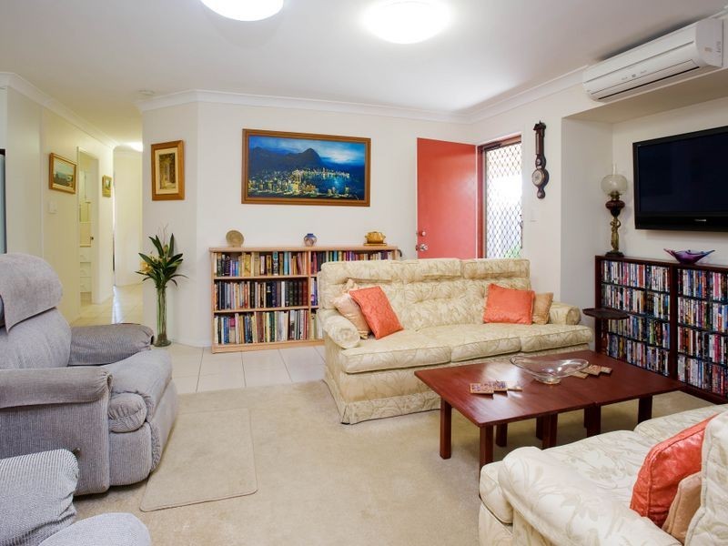 3/105 Whiting Street, Labrador QLD 4215