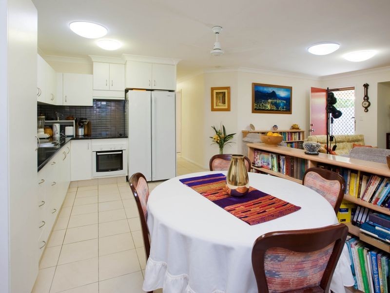 3/105 Whiting Street, Labrador QLD 4215