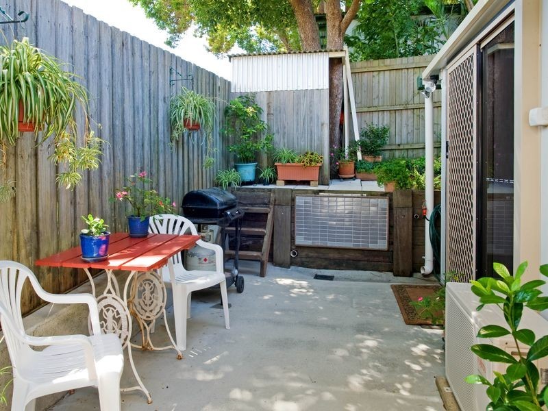 3/105 Whiting Street, Labrador QLD 4215