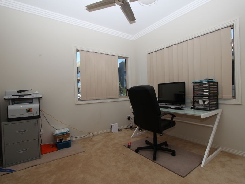 7411 Ellensbrook Drive, Hope Island QLD 4212