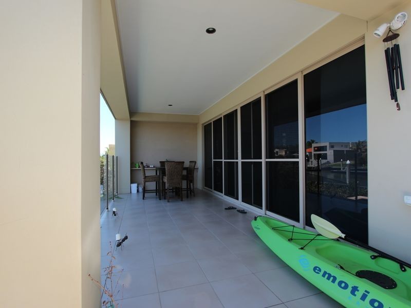 7411 Ellensbrook Drive, Hope Island QLD 4212