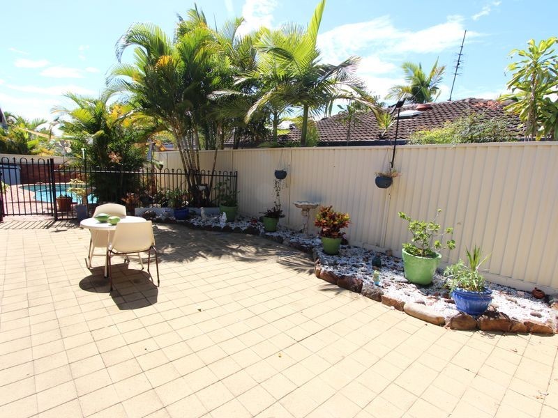 130 Columbus Drive, Hollywell QLD 4216