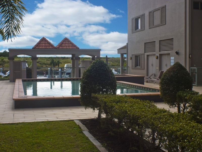 2031 Marina Quays International, Hope Island QLD 4212