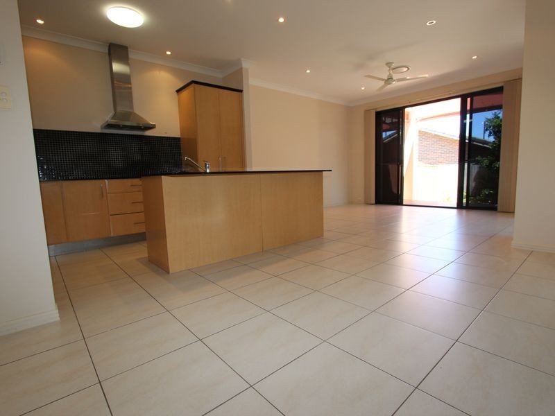 20B Killowill Avenue, Paradise Point QLD 4216