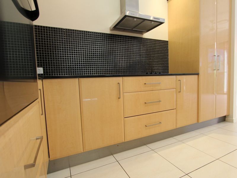 20B Killowill Avenue, Paradise Point QLD 4216