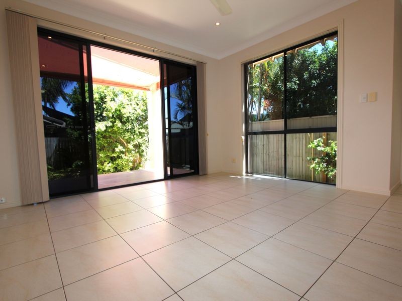 20B Killowill Avenue, Paradise Point QLD 4216