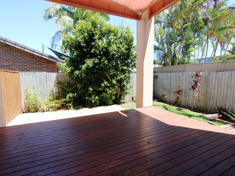 20B Killowill Avenue, Paradise Point QLD 4216