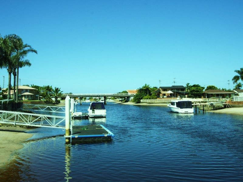 56 Walter Raleigh Crescent, Hollywell QLD 4216