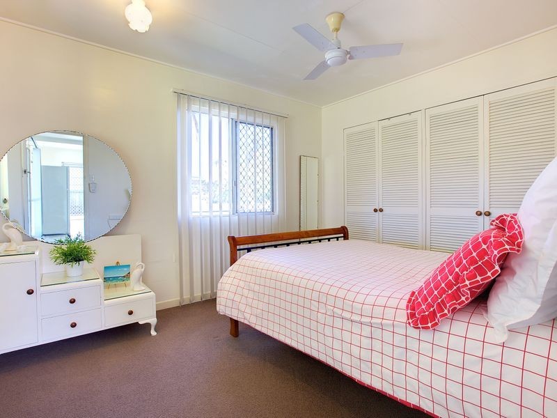 53 Coombe Avenue, Hope Island QLD 4212