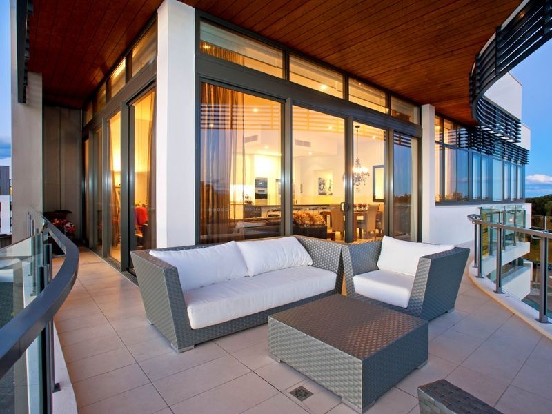2401/1 Marina Promenade, Paradise Point QLD 4216