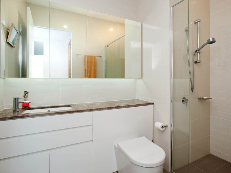 2401/1 Marina Promenade, Paradise Point QLD 4216