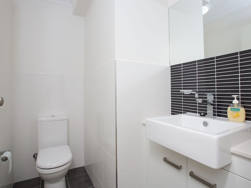 4/408 Marine Parade, Biggera Waters QLD 4216