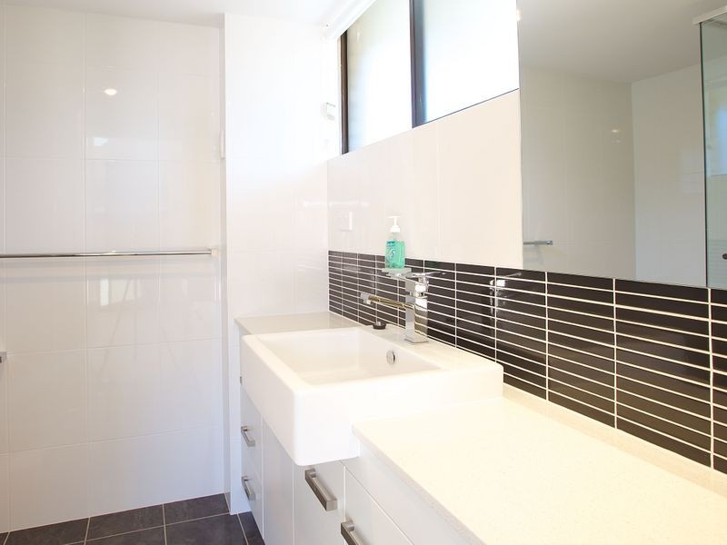 4/408 Marine Parade, Biggera Waters QLD 4216