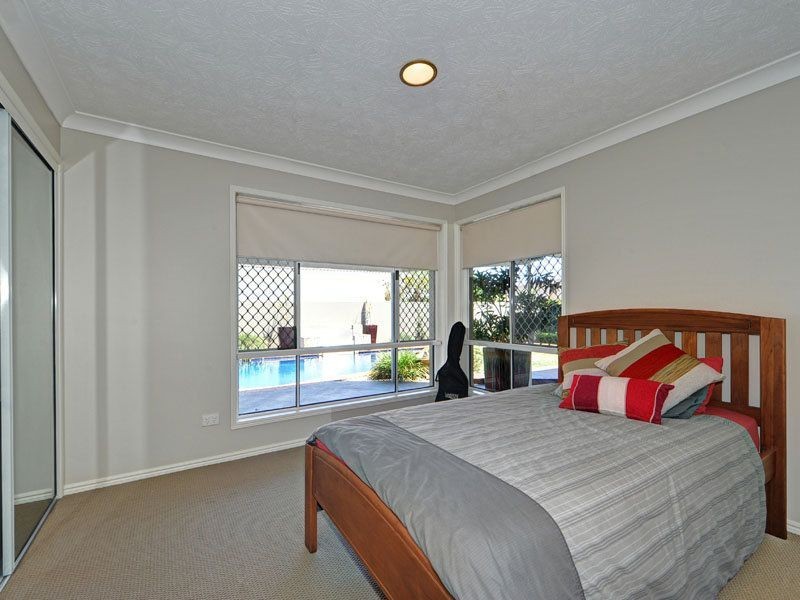 62 Sundance Way, Runaway Bay QLD 4216
