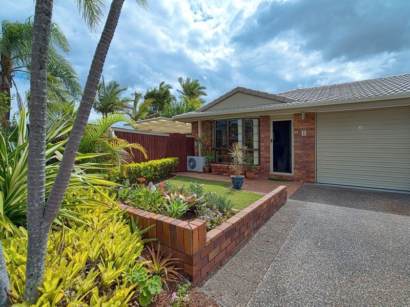 1/22 Maiala Cl, Paradise Point QLD 4216
