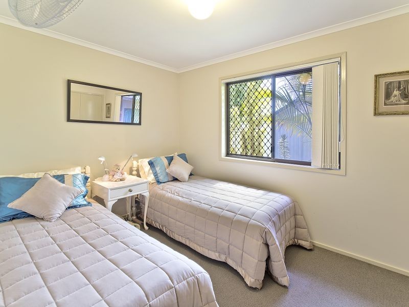1/22 Maiala Cl, Paradise Point QLD 4216