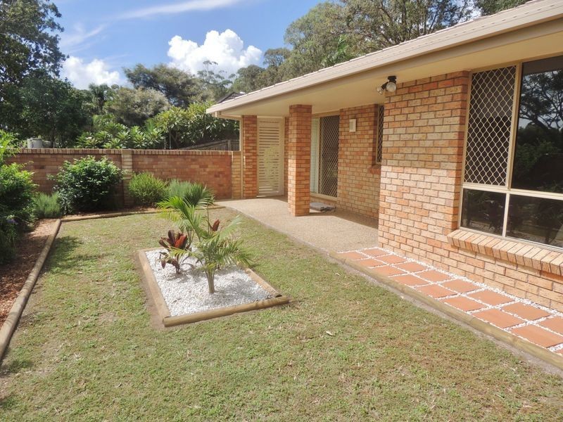 1/21 Eurimbula Court, Paradise Point QLD 4216