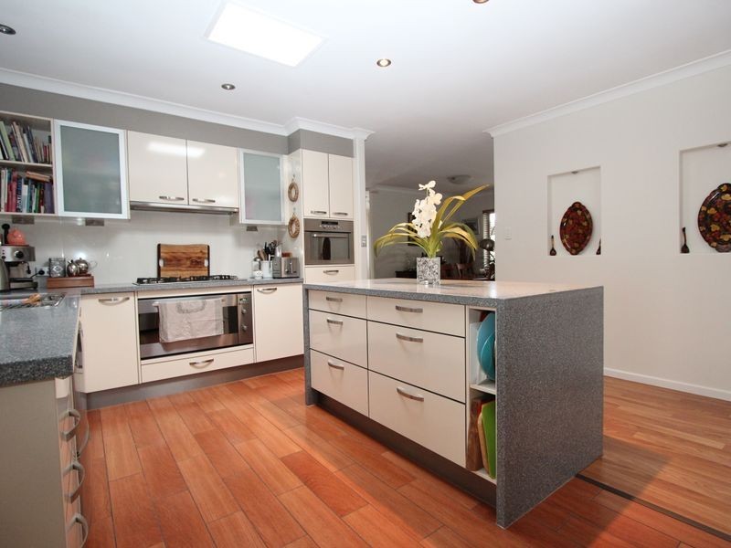 48 Deagon Drive, Runaway Bay QLD 4216