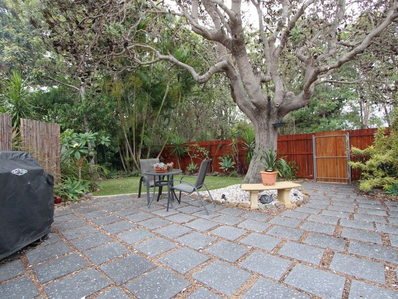 48 Deagon Drive, Runaway Bay QLD 4216