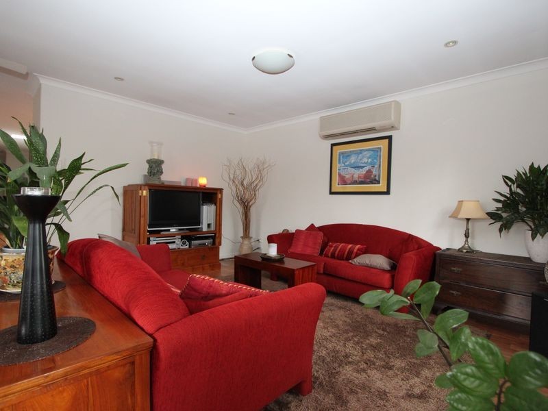 48 Deagon Drive, Runaway Bay QLD 4216