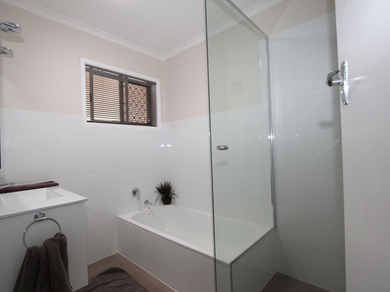 48 Deagon Drive, Runaway Bay QLD 4216