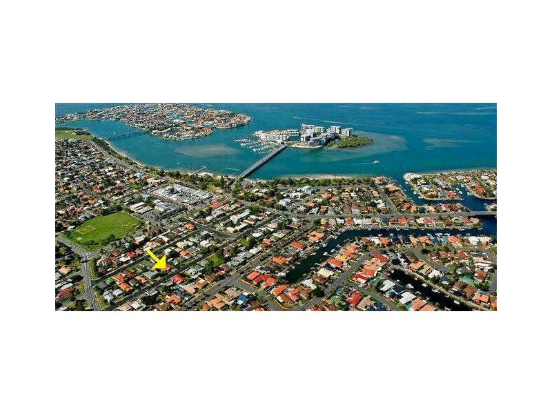 Paradise Point QLD 4216