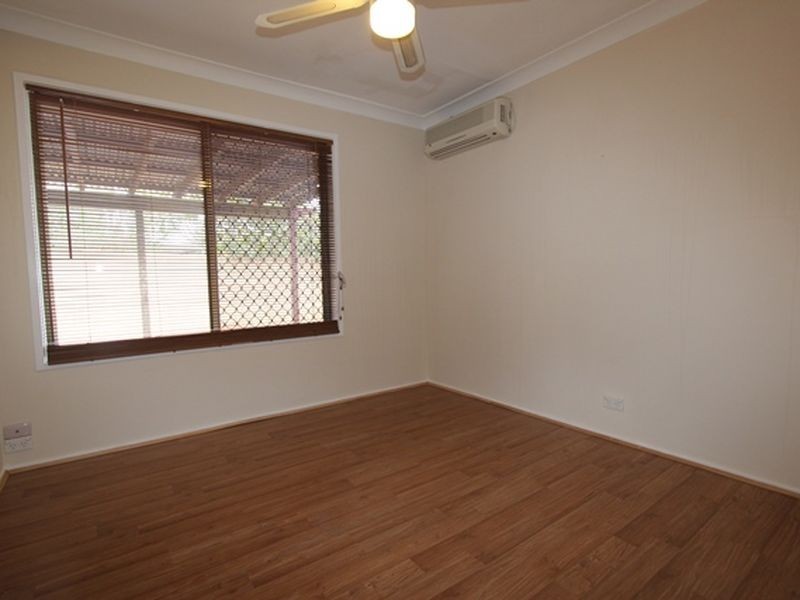 2/112 Oxley Drive, Paradise Point QLD 4216