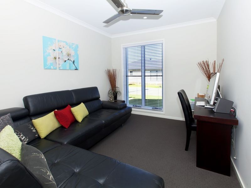 Hope Island QLD 4212