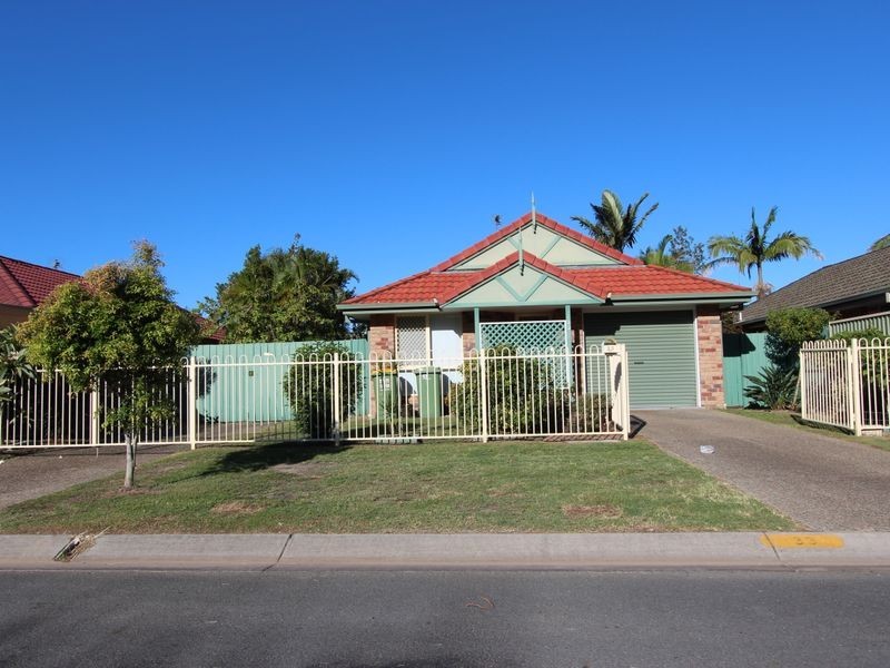 33 Leonardo Circuit, Coombabah QLD 4216