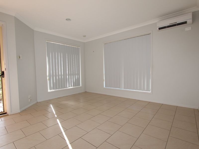 33 Leonardo Circuit, Coombabah QLD 4216