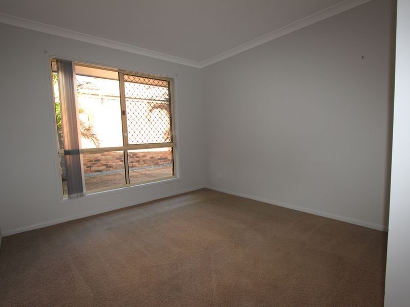 33 Leonardo Circuit, Coombabah QLD 4216