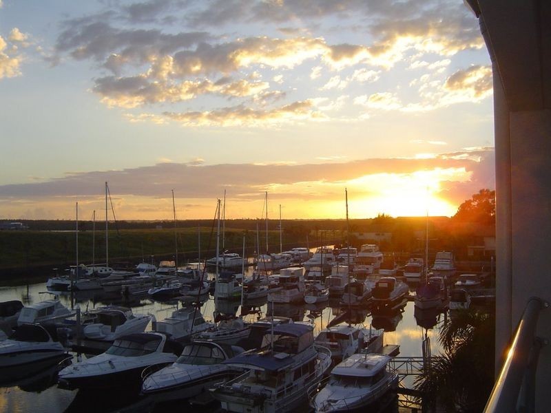 225/56 John Lund Drive, Hope Island QLD 4212