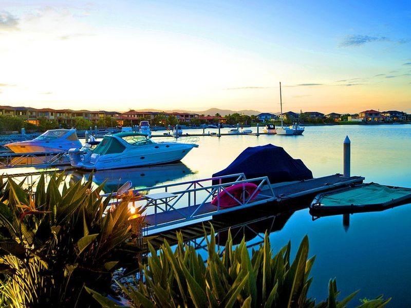 505 Oyster Cove Promenade, Helensvale QLD 4212