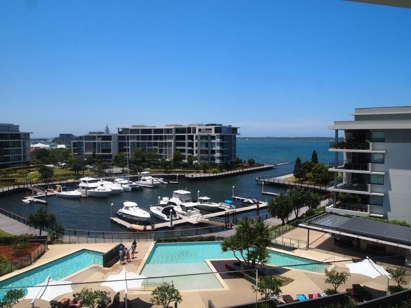 3503/323 Bayview Street, Hollywell QLD 4216