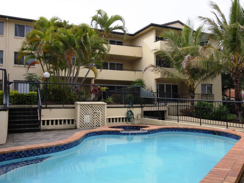 5/65 Bayview Street, Runaway Bay QLD 4216