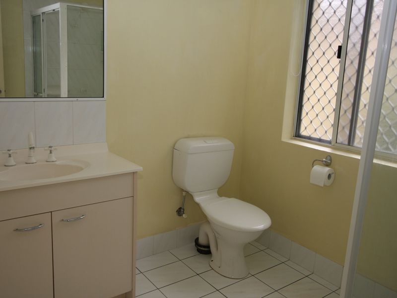 5/65 Bayview Street, Runaway Bay QLD 4216