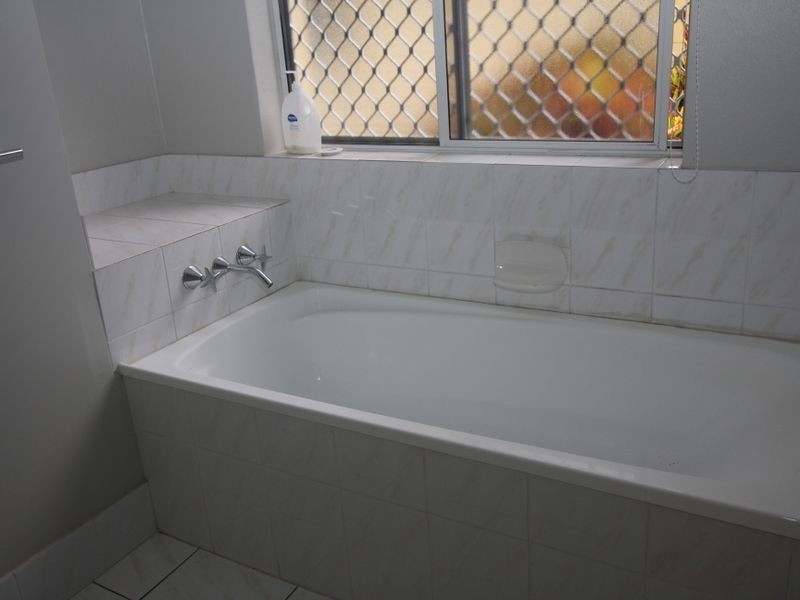 5/65 Bayview Street, Runaway Bay QLD 4216