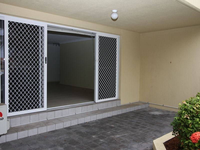 5/65 Bayview Street, Runaway Bay QLD 4216