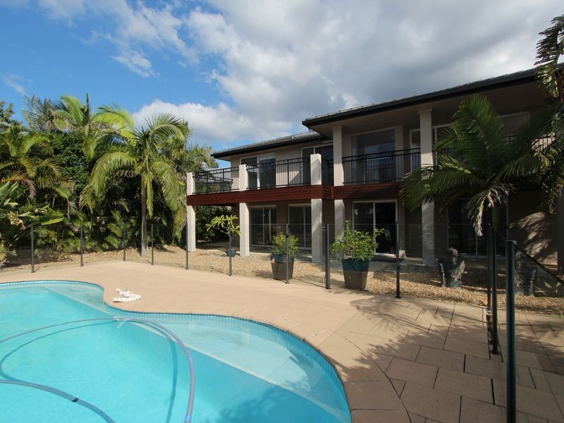21 O’Grady Drive, Paradise Point QLD 4216