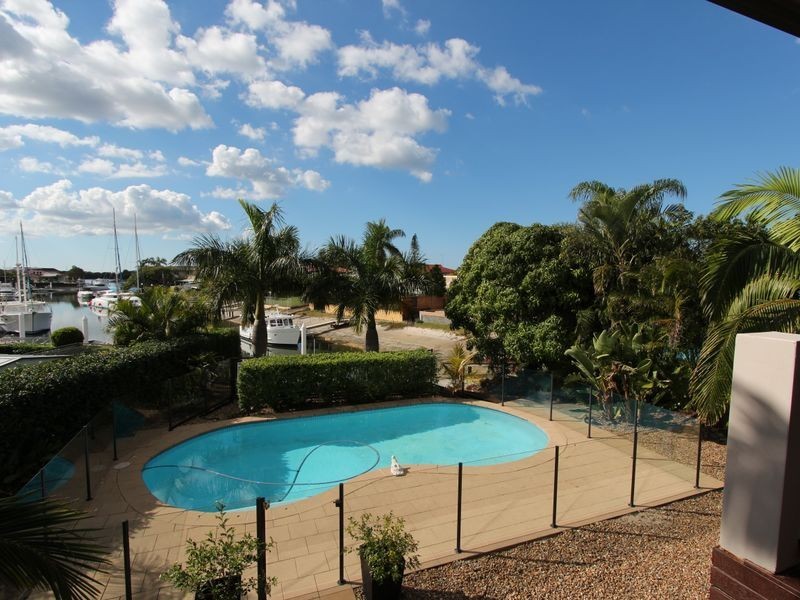 21 O’Grady Drive, Paradise Point QLD 4216