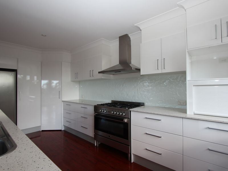 21 O’Grady Drive, Paradise Point QLD 4216