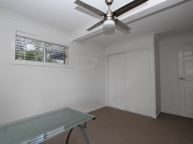 21 O’Grady Drive, Paradise Point QLD 4216