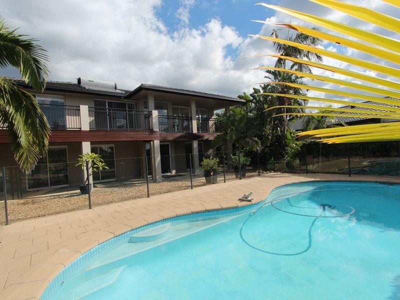 21 O’Grady Drive, Paradise Point QLD 4216