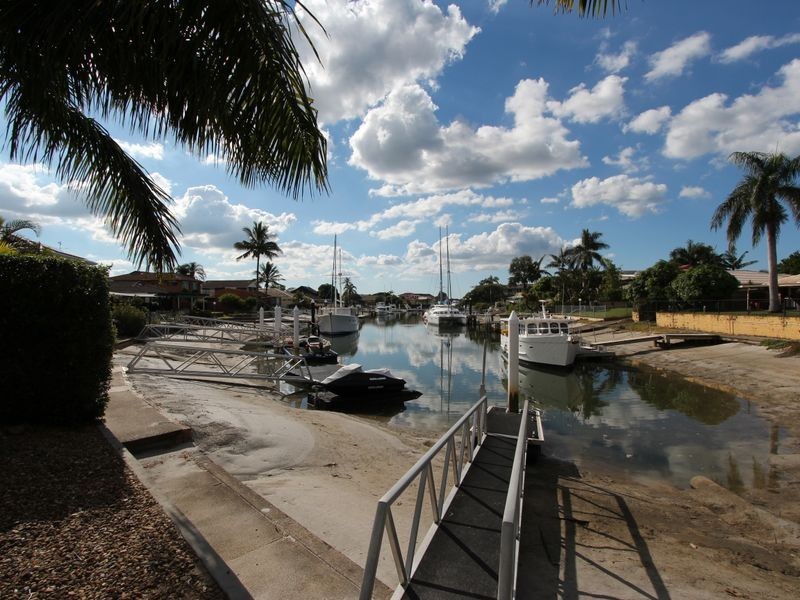 21 O’Grady Drive, Paradise Point QLD 4216