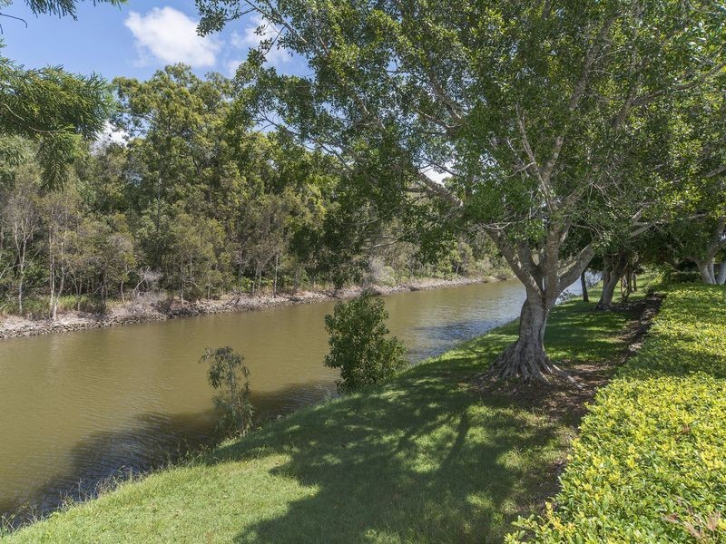 2 The Estuary, Coombabah QLD 4216